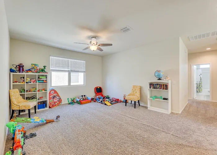 Families W/ Pets Welcome! San Tan Valley Retreat Holiday home Magma